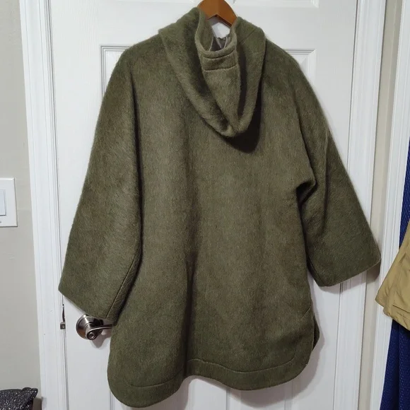 Madewell Hemford Poncho Mohair Coat - Picture 7 of 12